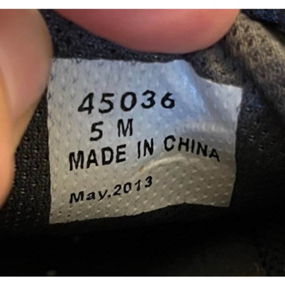 Footjoy Size 5M Junior GJ White w/Black Soles Golf Shoes 45036 - Picture 7 of 8